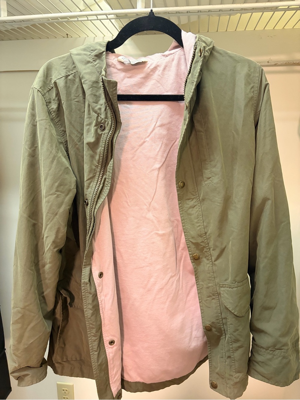 The North Face Girl’s Hooded Jacket with Purple Lining - Olive Green